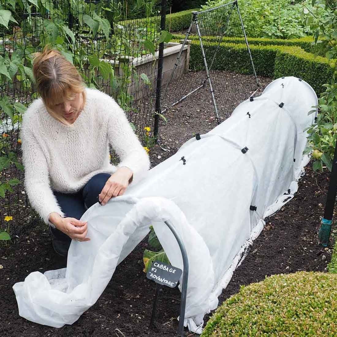 Garden Fleece & Plant Jackets Garden Fleece & Plant Jackets