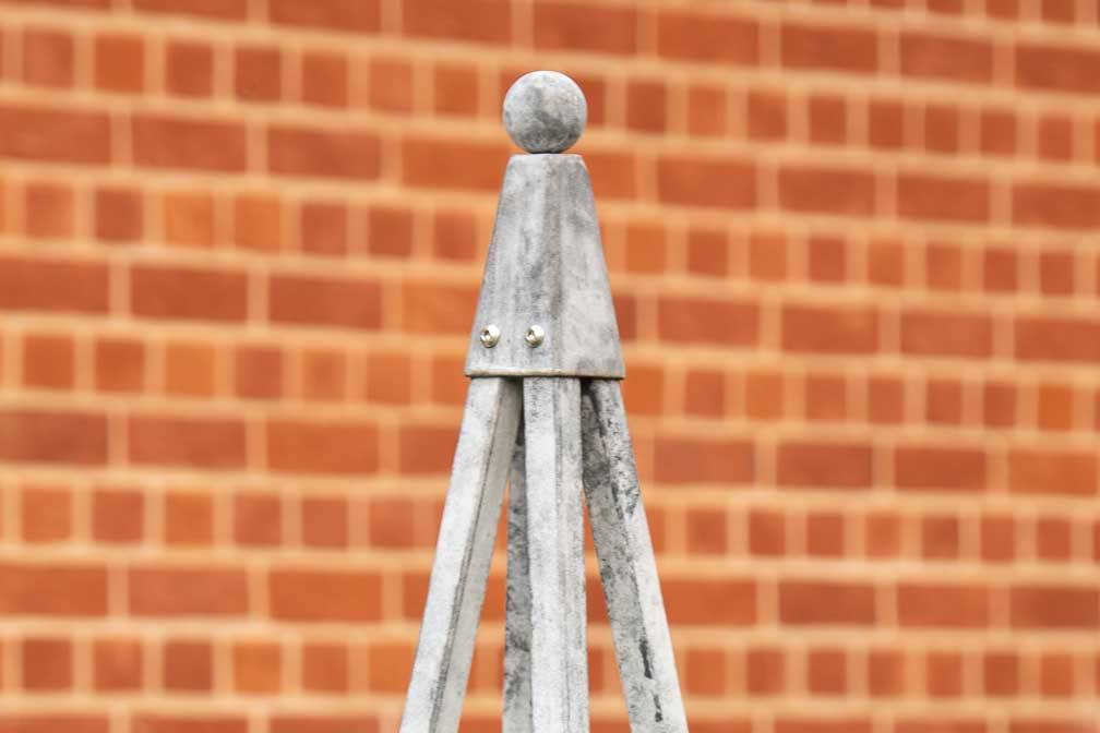 Southwold-Pyramid-Obelisk-Close-Up-1_3104.jpg Southwold-Pyramid-Obelisk-Close-Up-1_3104.jpg