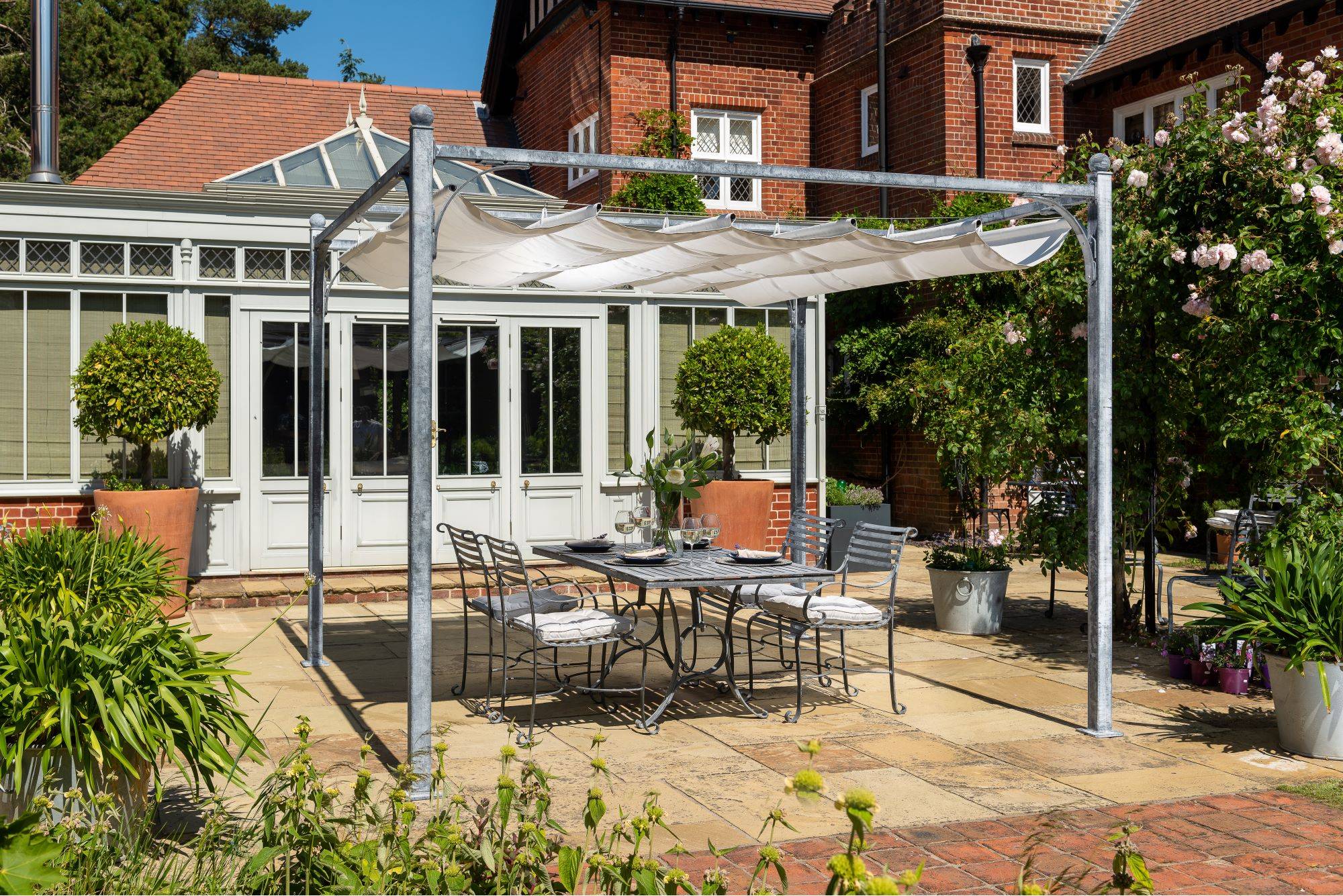 Southwold Pergola w/ Awning