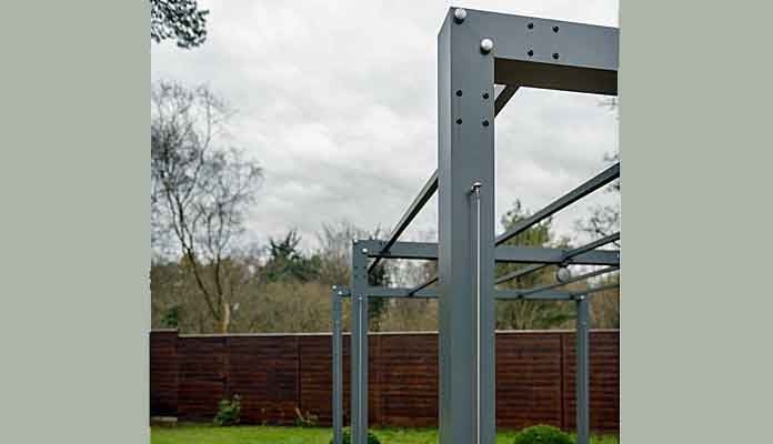 Contemporary Pergola Walkway Detail