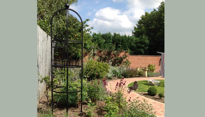 Steel Round Obelisks Matt Black