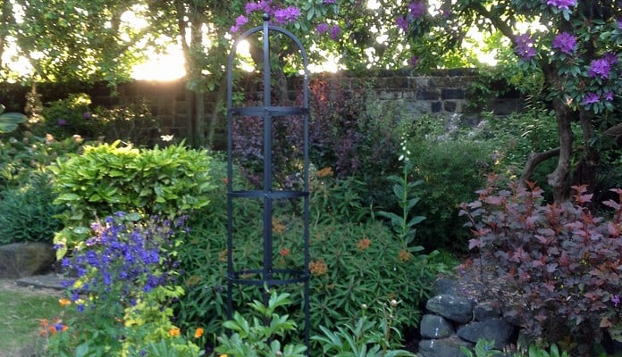 Steel Round Obelisk, Mrs Yates - West Yorkshire