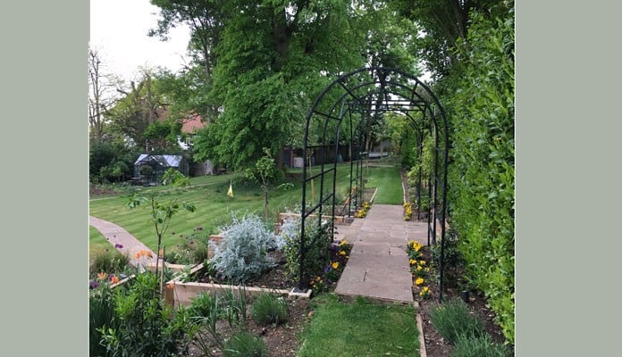 Roman Bisecting Pergola Above Ground Spring 3 Roman Bisecting Pergola Above Ground Spring 3