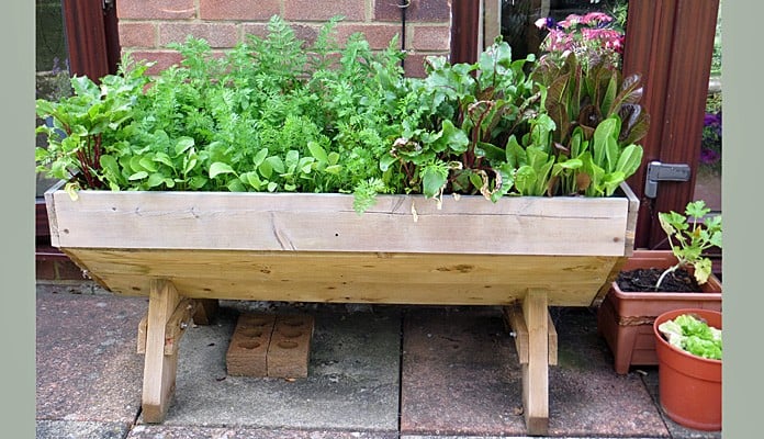 4ft Mini Manger, Mr Watts - Oxfordshire 4ft Mini Manger, Mr Watts - Oxfordshire
