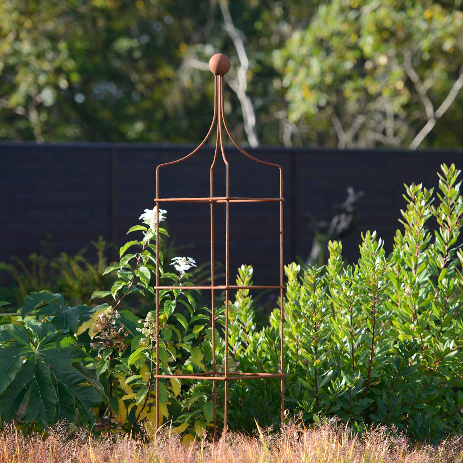 Harrod Vintage Square Wire Obelisks