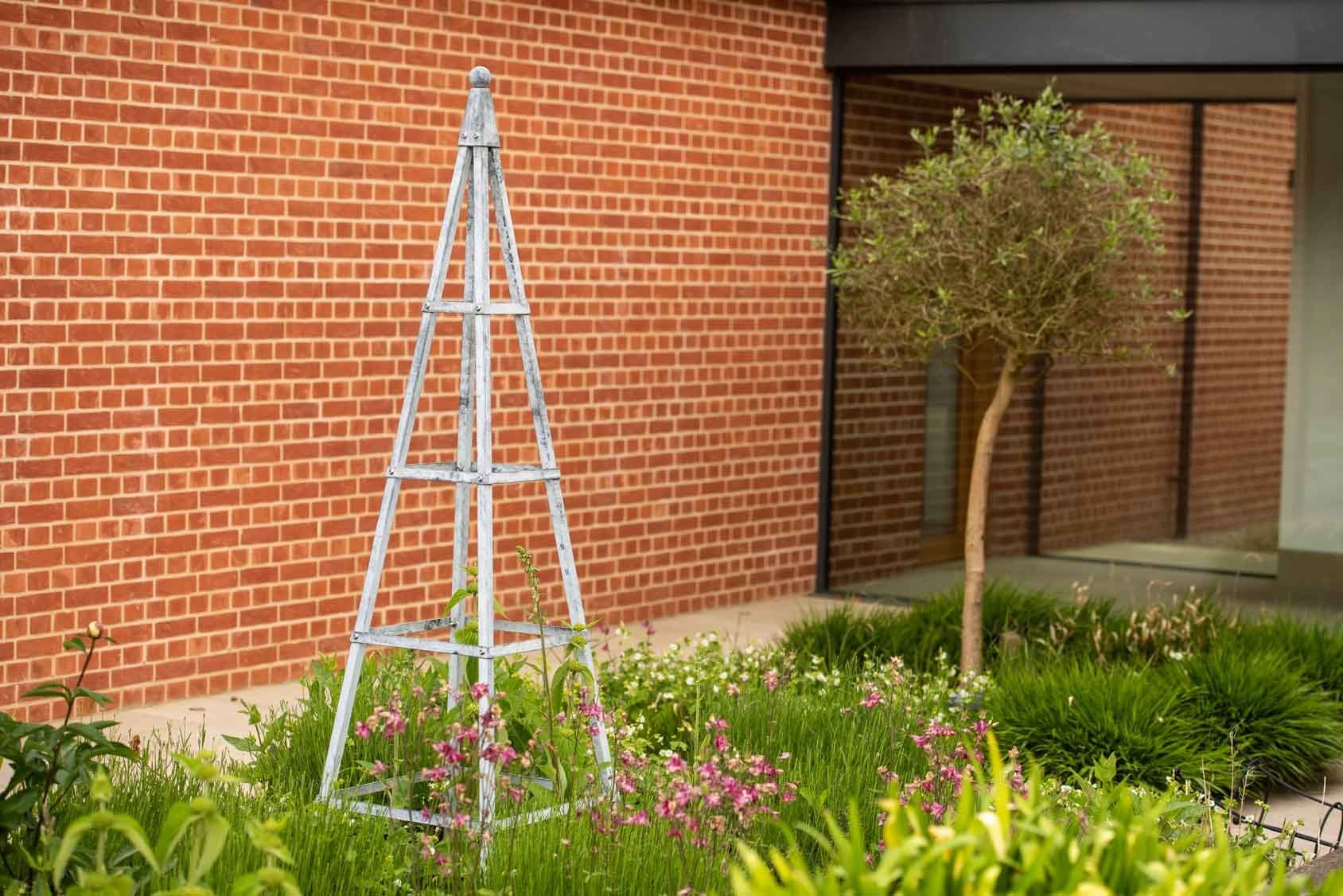 Traditional Steel Pyramid Garden Obelisk - The Southwold Collection by Harrod Horticultural