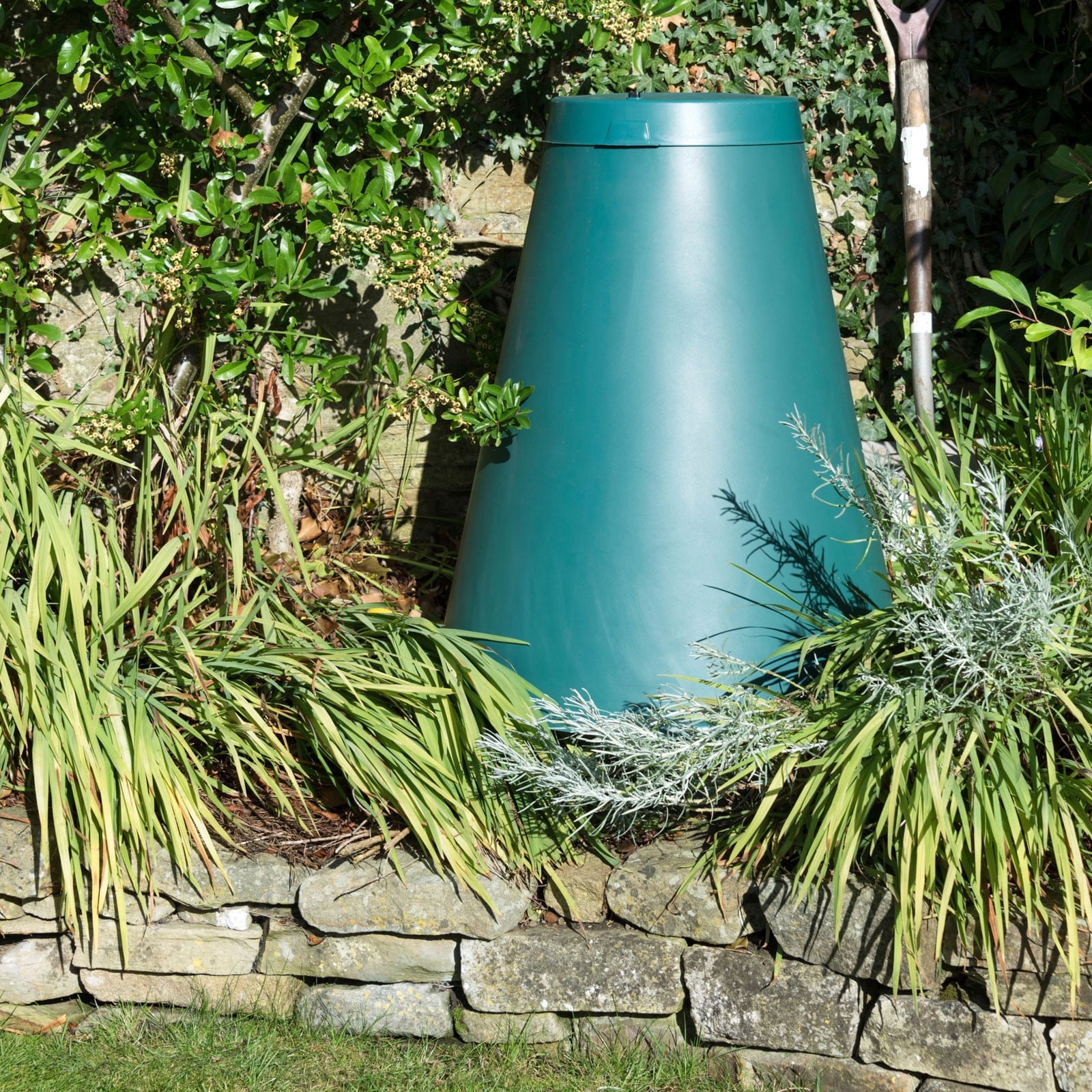 Green Cone Food Waste Digester from Harrod Horticultural