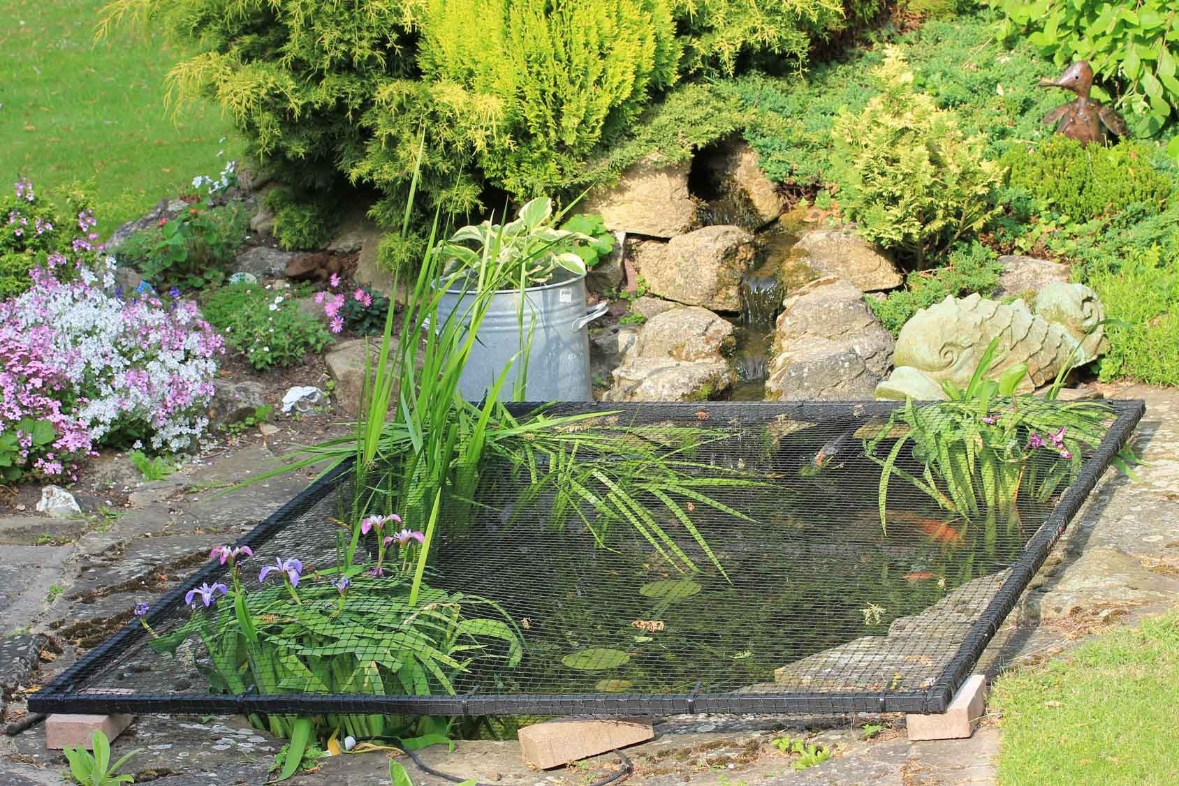 Steel Pond Covers - Harrod Horticultural (UK)