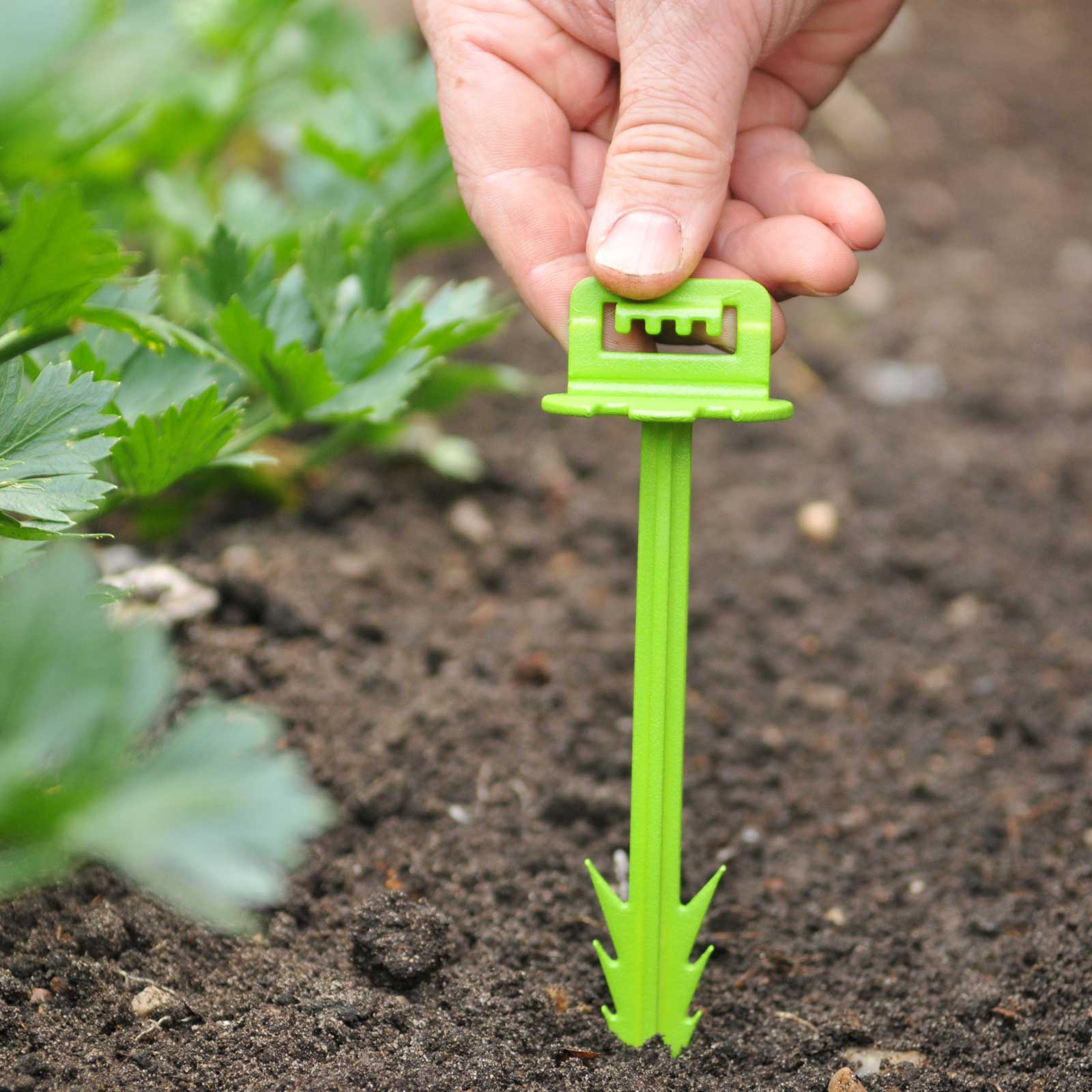 Harrod Easy Claw Net Pegs from Harrod Horticultural