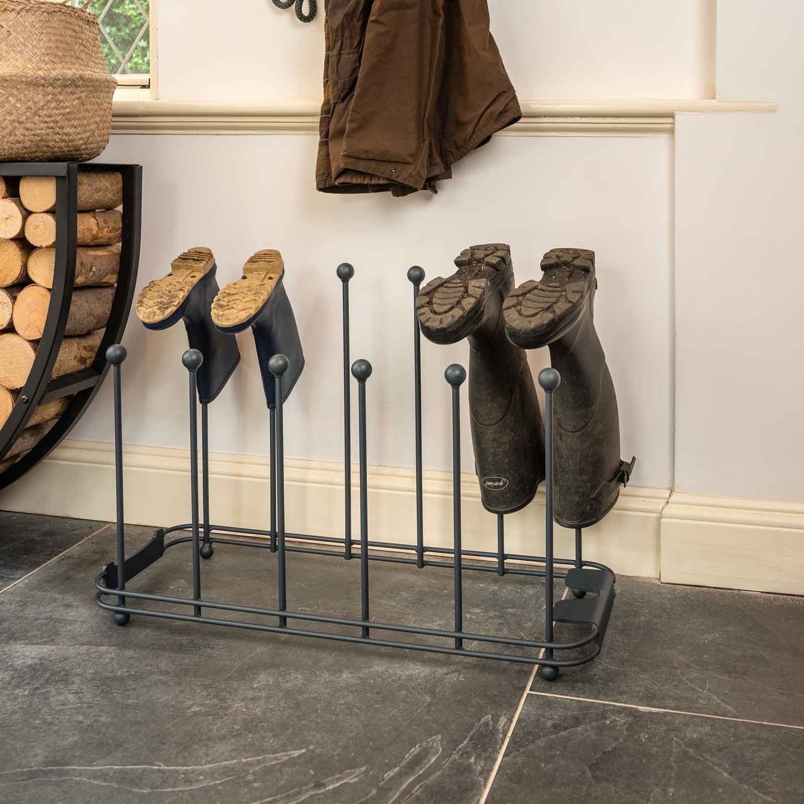 metal welly stand
