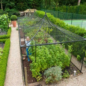 Peak Roof Decorative Steel Fruit Cage