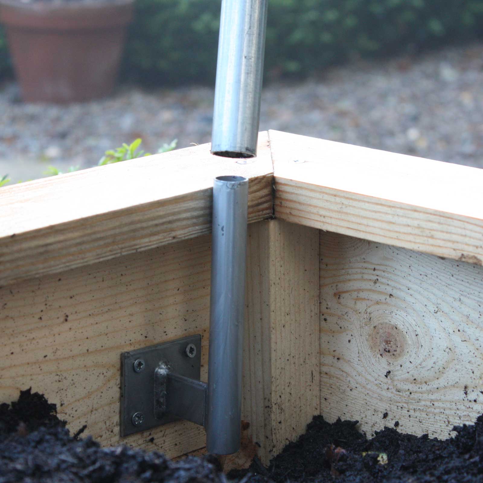 Hoop Brackets for Wooden Raised Beds (Set of 4) - Harrod 