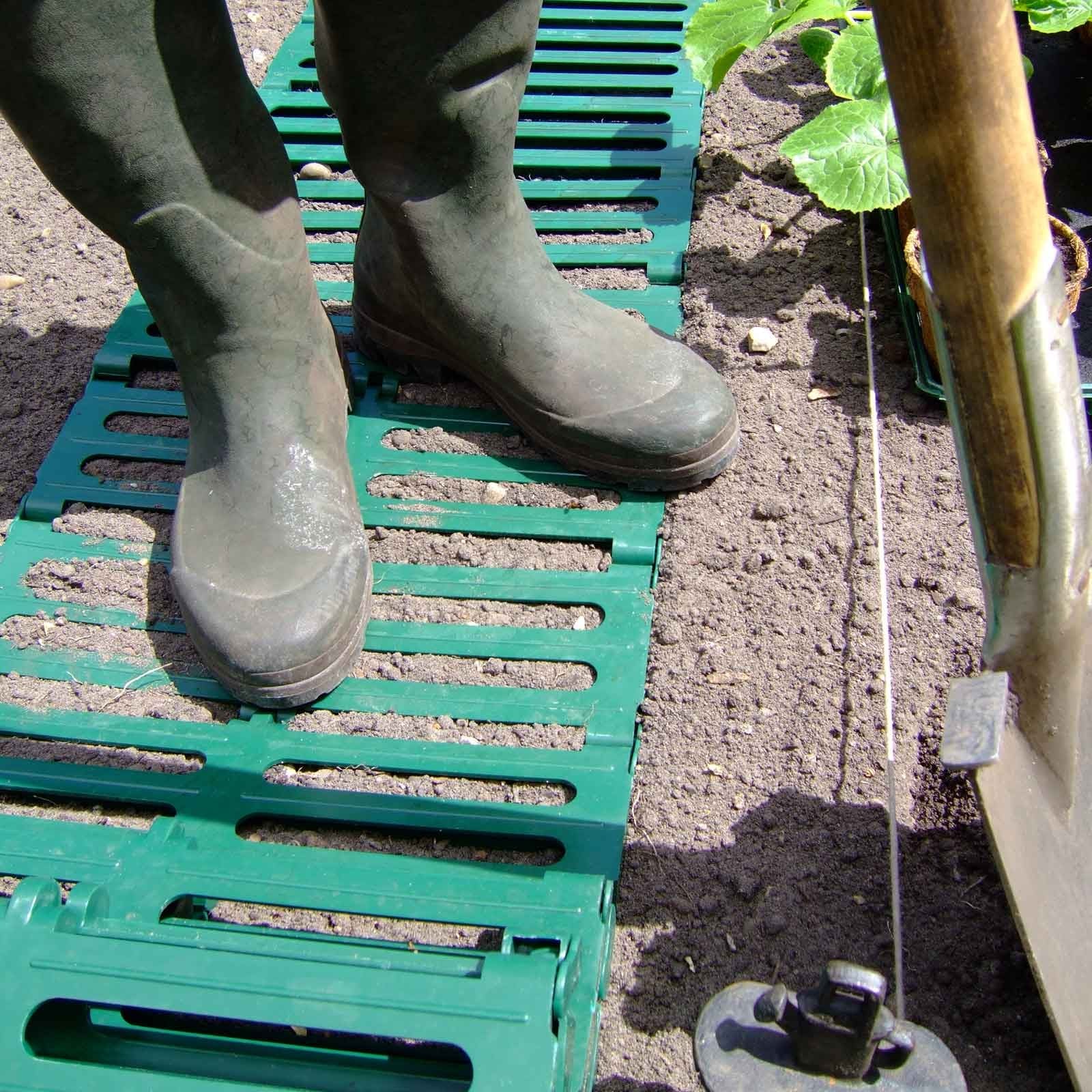 Plastic Garden Tracks - Harrod Horticultural (UK)