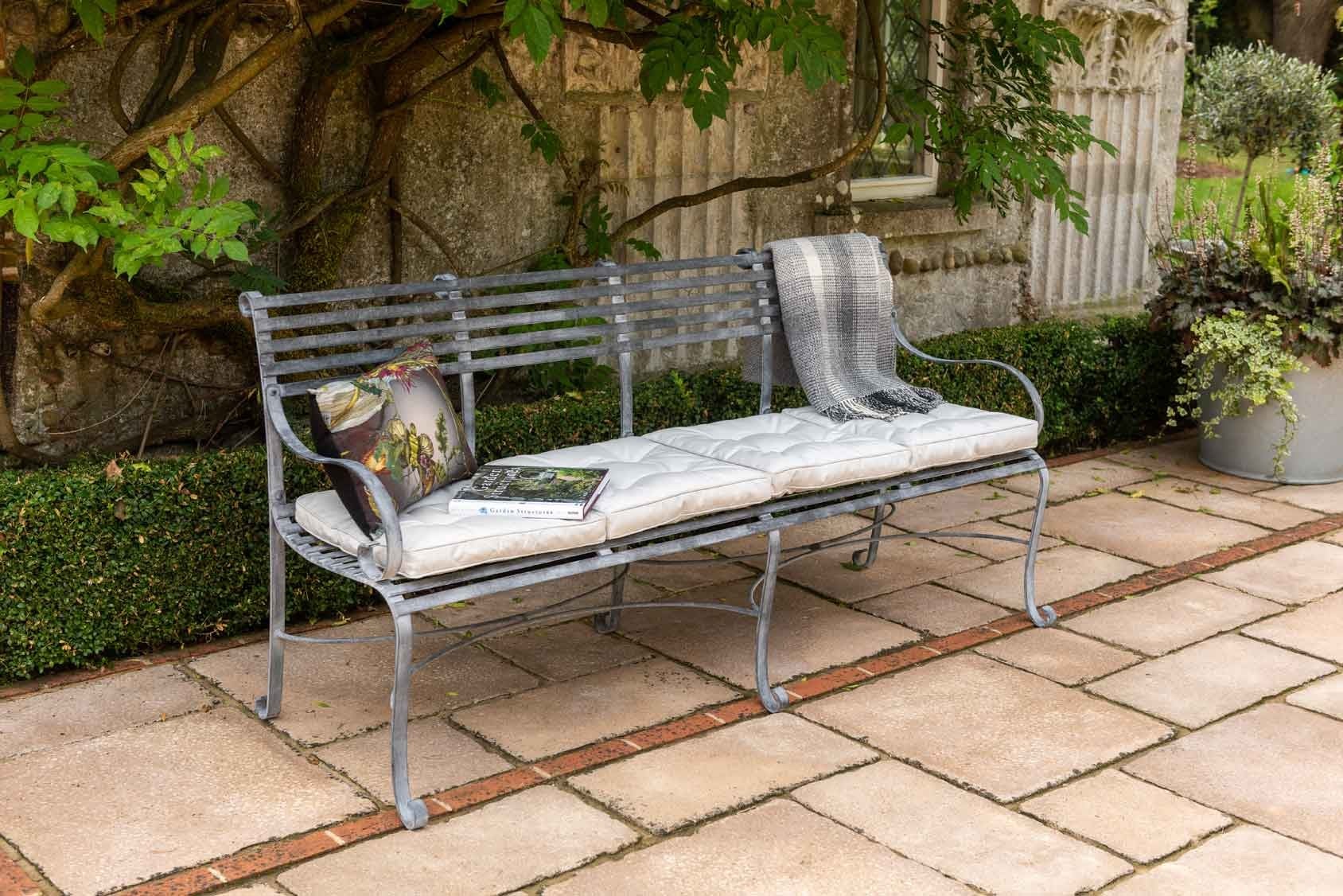 Southwold 4 Seater Bench Harrod Horticultural